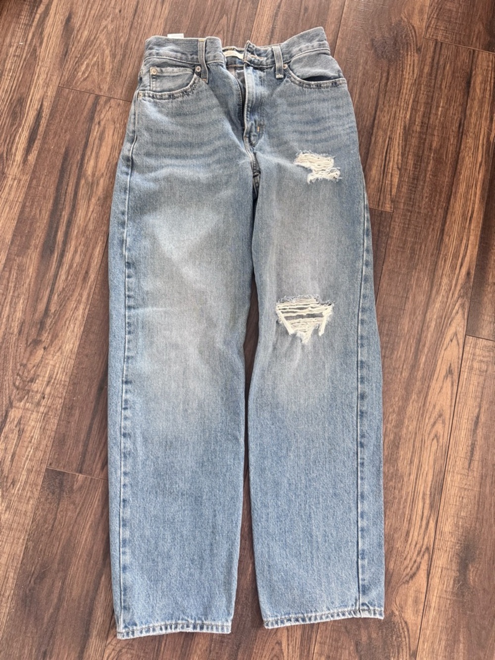 Levi’s Light Wash 94’ Baggy